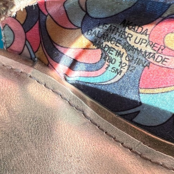 Anne Klein Gold Tone Leather Upper Cork Wedge Open Toe Sandal with Large Bow - Picture 9 of 16